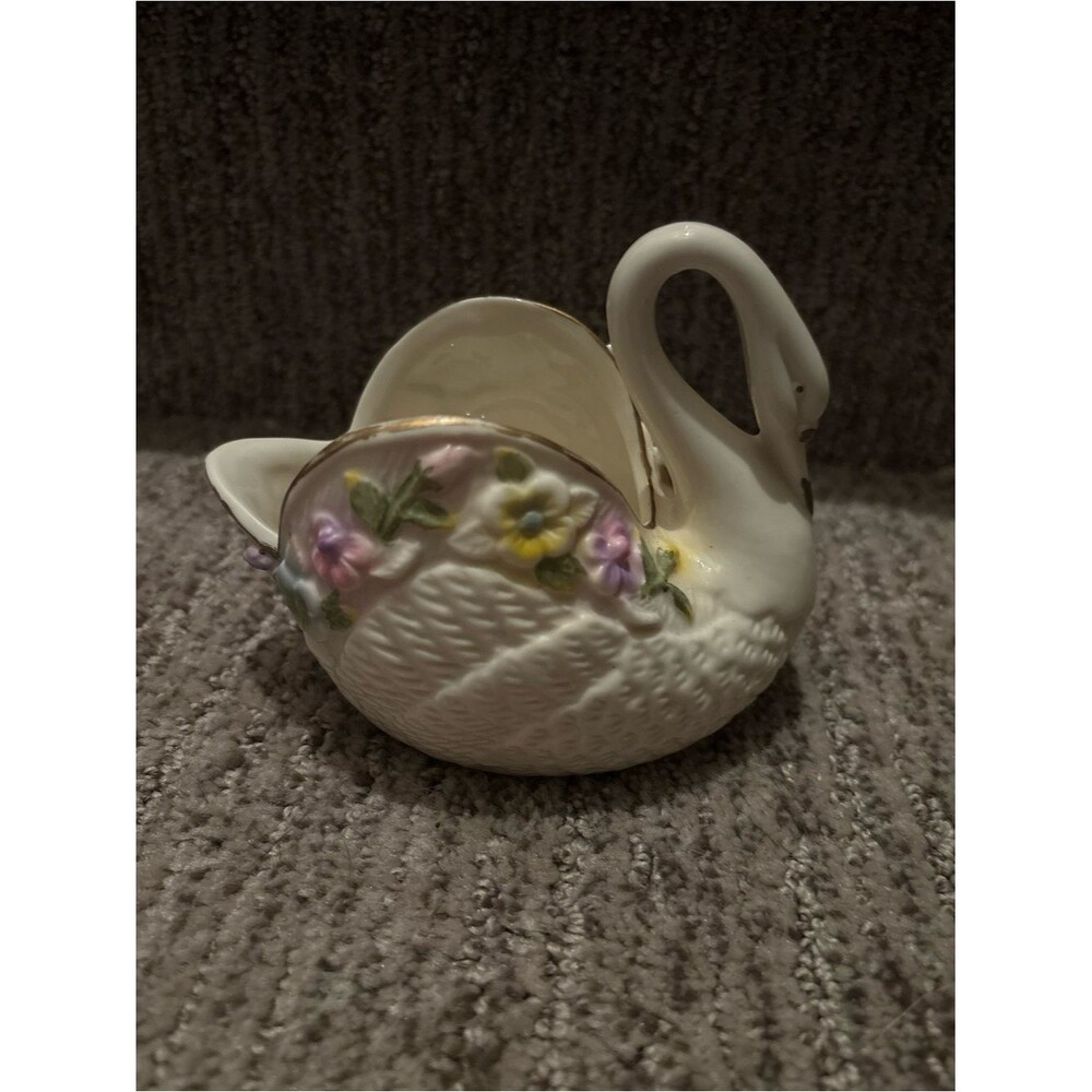 Vintage Swan Trinket Holder